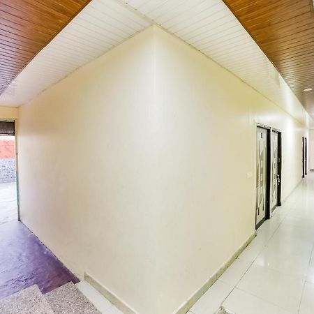 Oyo 70288 Happy Dhaba Hotel Sonipat Bagian luar foto