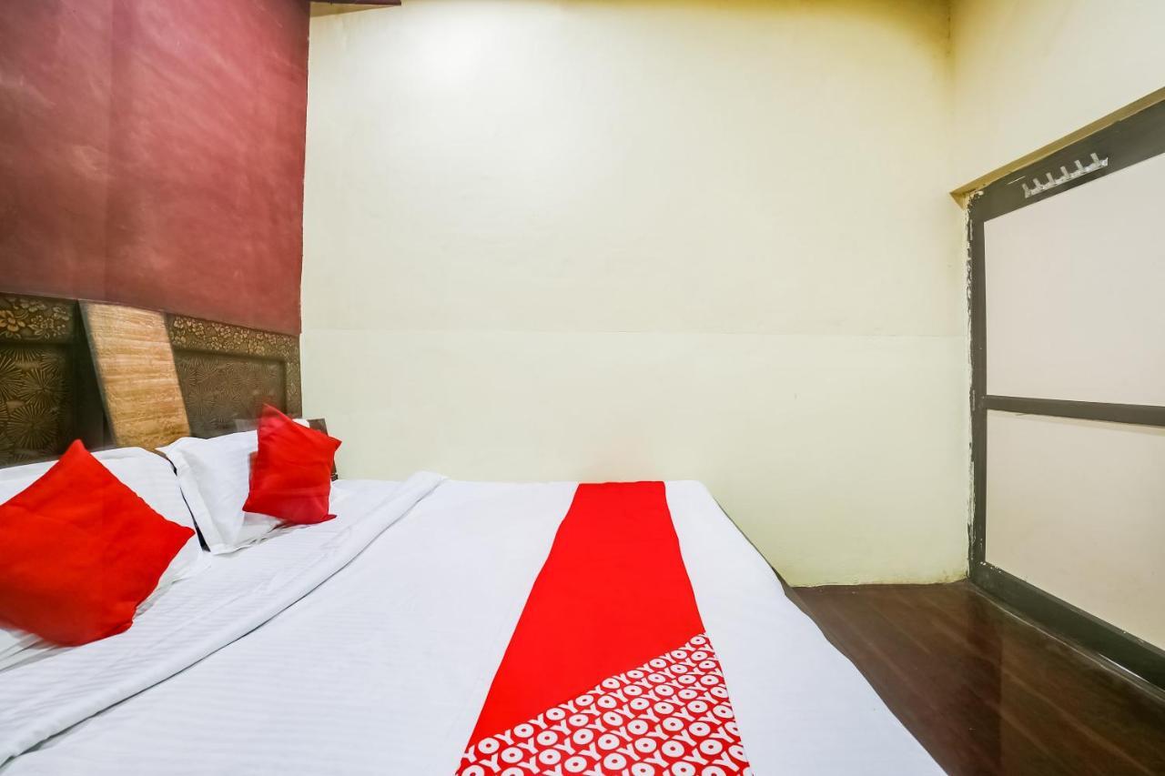 Oyo 70288 Happy Dhaba Hotel Sonipat Bagian luar foto